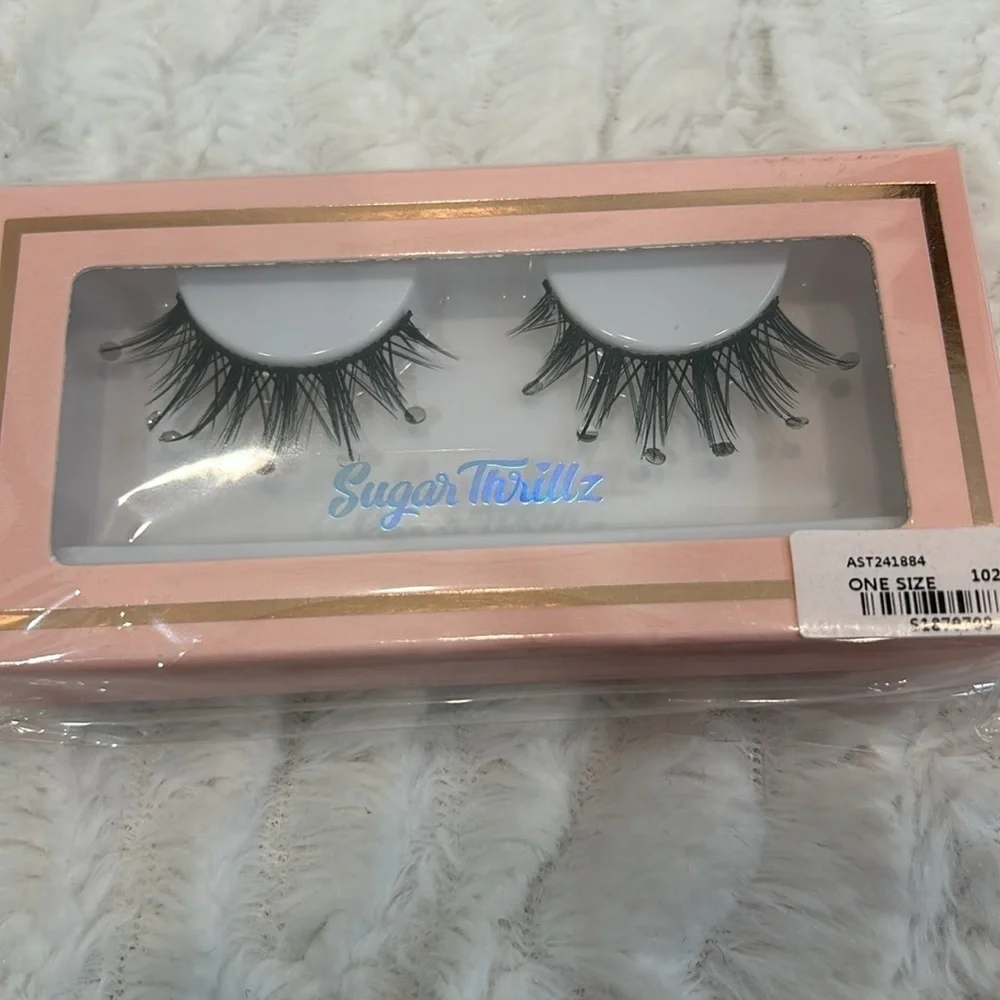 SUGAR THRILLZ DOLLS KILL MAKE UP FACE GEM & EYELASHES BUNDLE NEW W TAGS PINK